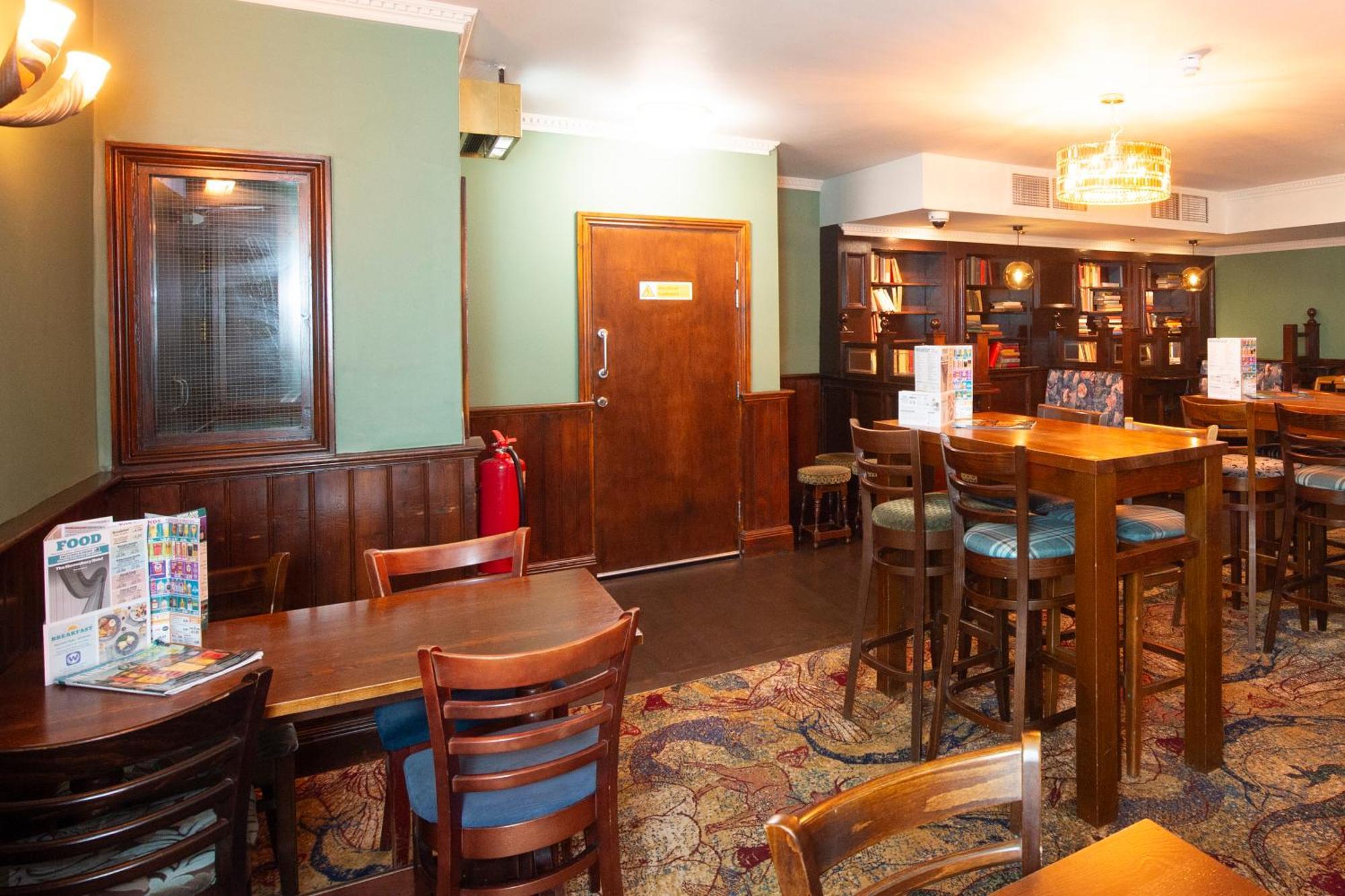 The Shrewsbury Hotel Wetherspoon Zewnętrze zdjęcie