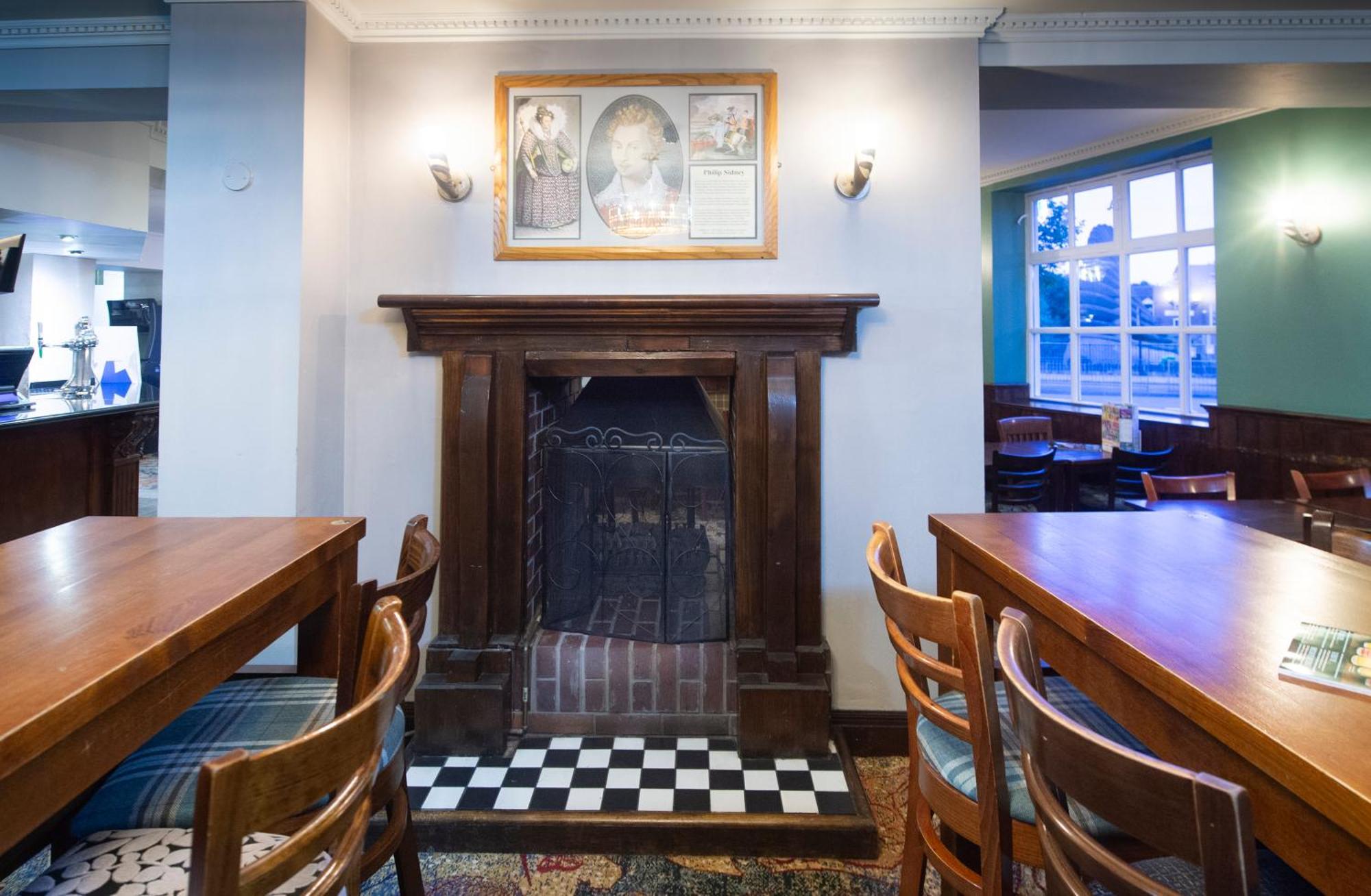 The Shrewsbury Hotel Wetherspoon Zewnętrze zdjęcie