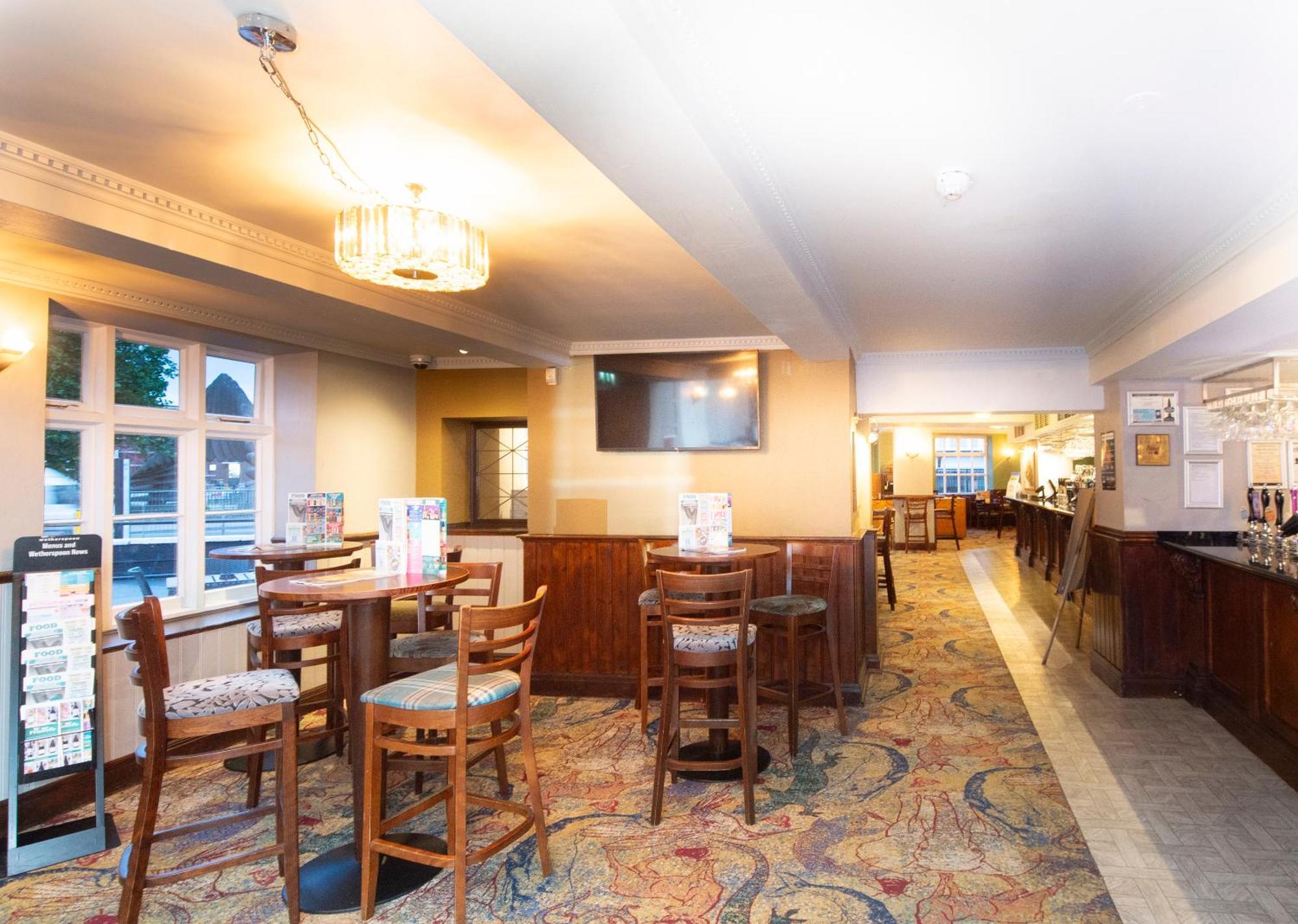 The Shrewsbury Hotel Wetherspoon Zewnętrze zdjęcie