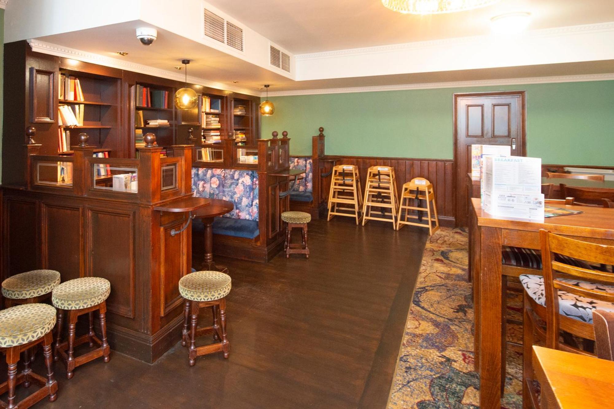 The Shrewsbury Hotel Wetherspoon Zewnętrze zdjęcie